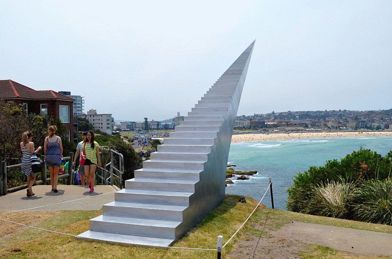Скульптура «Лестница в небо» (Diminish and Ascend), Сидней, Австралия
