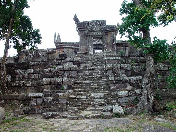  Храмы Ангкор и Преахвихеа - объекты Всемирного наследия ЮНЕСКО в Камбодже 