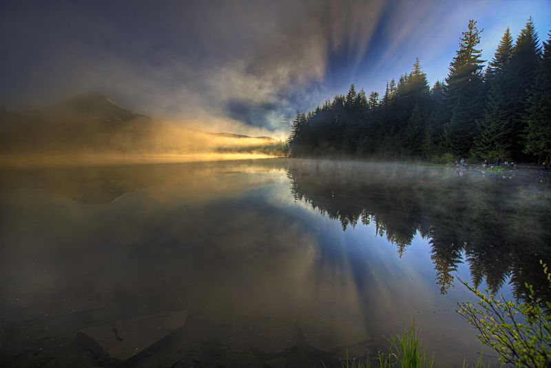 Триллиум (Trillium Lake), озеро в Орегоне, США