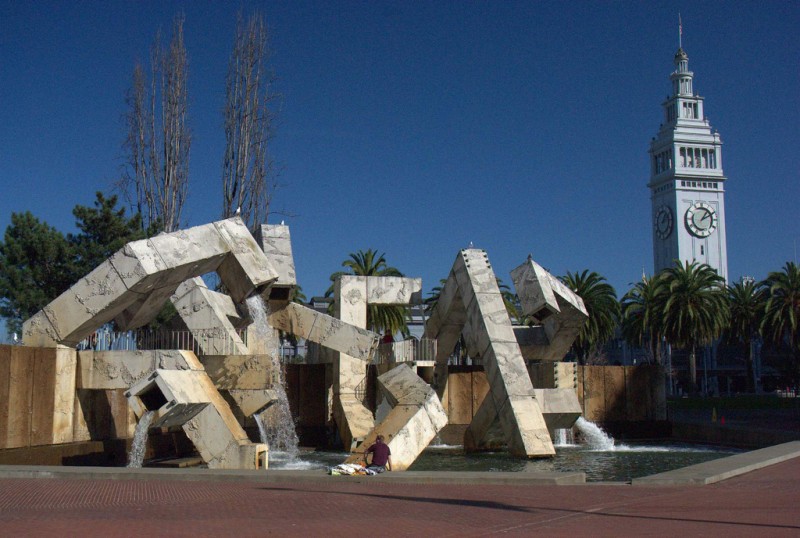 Фонтан Вальянкура (Vaillancourt Fountain) Сан-Франциско, США