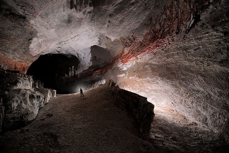 Подземный мир - пещера Эр Ван Дон (Er Wang Dong), Китай
