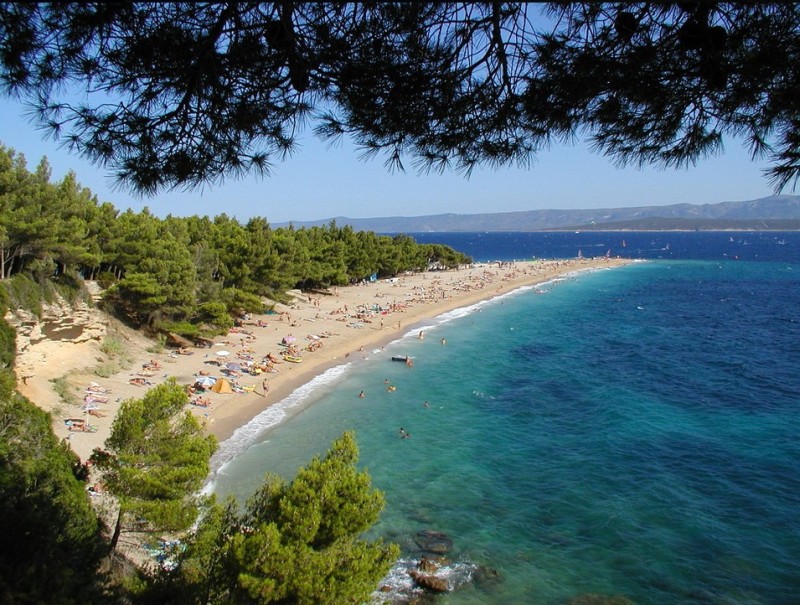 Золотой рог (Zlatni Rat), самый красивый пляж в Хорватии, (Бол, остров Брач, Средняя Далмация)