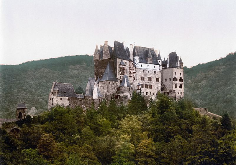 Замок Эльц (Burg Eltz), Германия