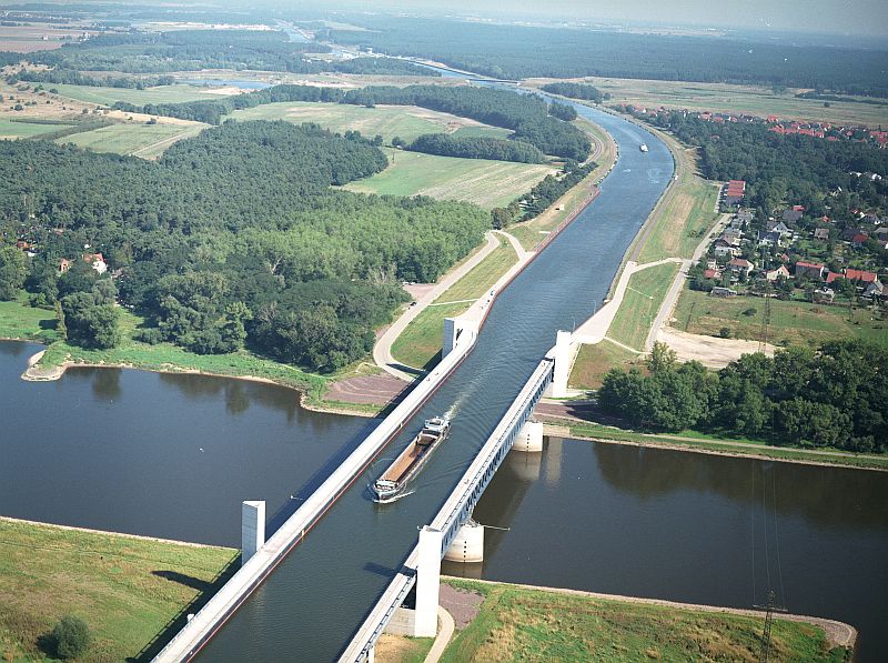 Магдебургский водный мост (Magdeburg Water Bridge), Германия
