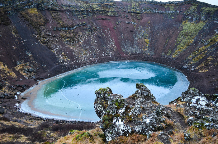Керид (Kerid), кратерное озеро в Исландии
