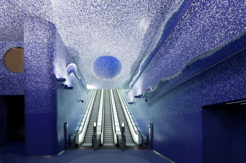 Станция метро Толедо (Stazione Toledo), самая красивая станция в Европе, Неаполь, Италия