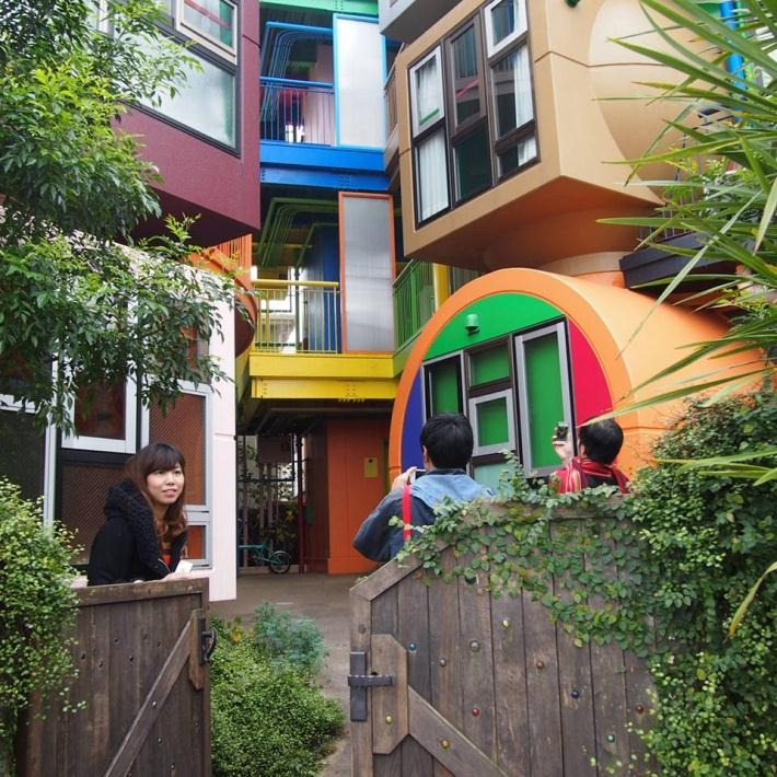 Жилой комплекс «обратимой судьбы» (Reversible-Destiny Lofts) продлевающий жизнь, Япония