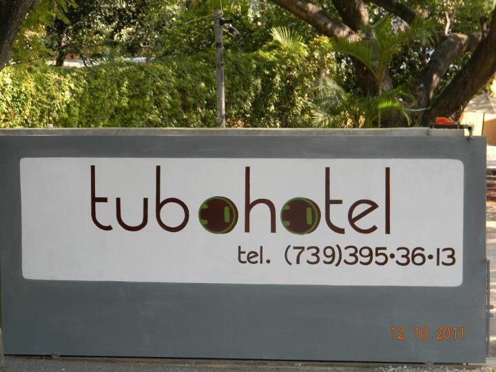 Отель в бетонных трубах - TuboHotel, Тепостлан, Мексика
