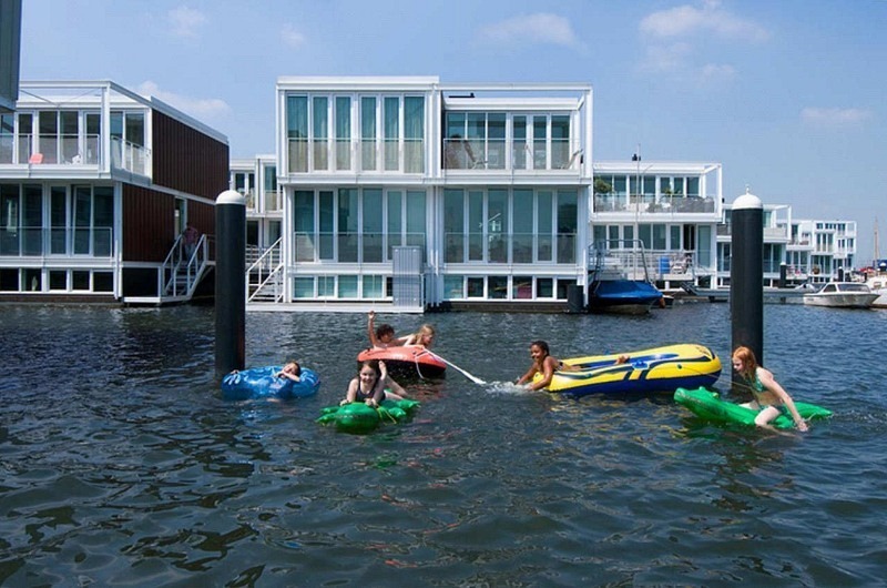  Плавучие дома в Эйбурге, Амстердам, Нидерланды 