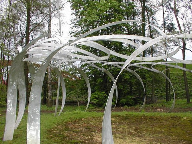 Парк «Космических размышлений» (The Garden of Cosmic Speculation), Дамфрис, Шотландия, Великобритания
