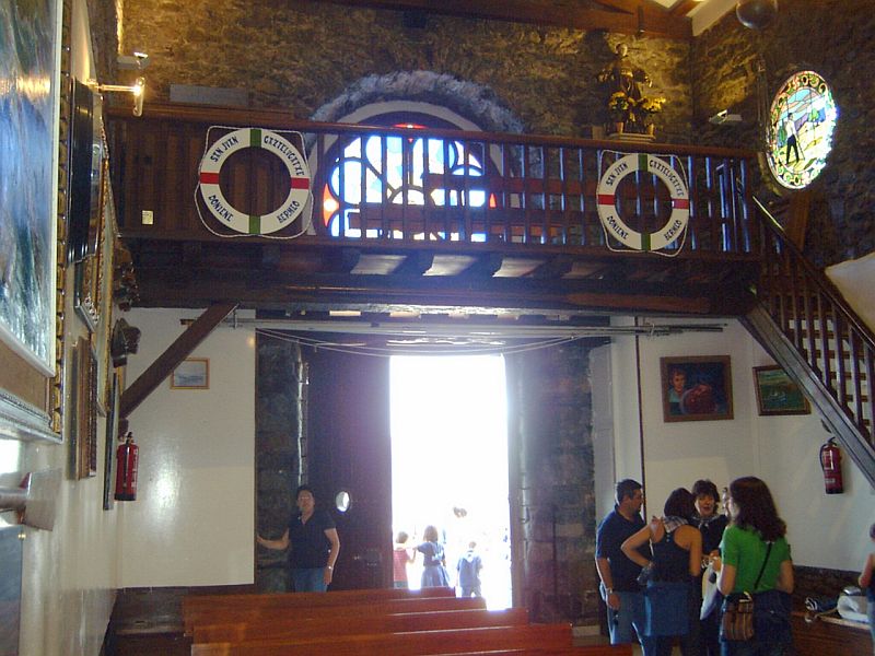 Остров Сан-Хуан де Гастелугаче (San Juan de Gaztelugatxe) и его лестница c 237 ступеньками (Испания)