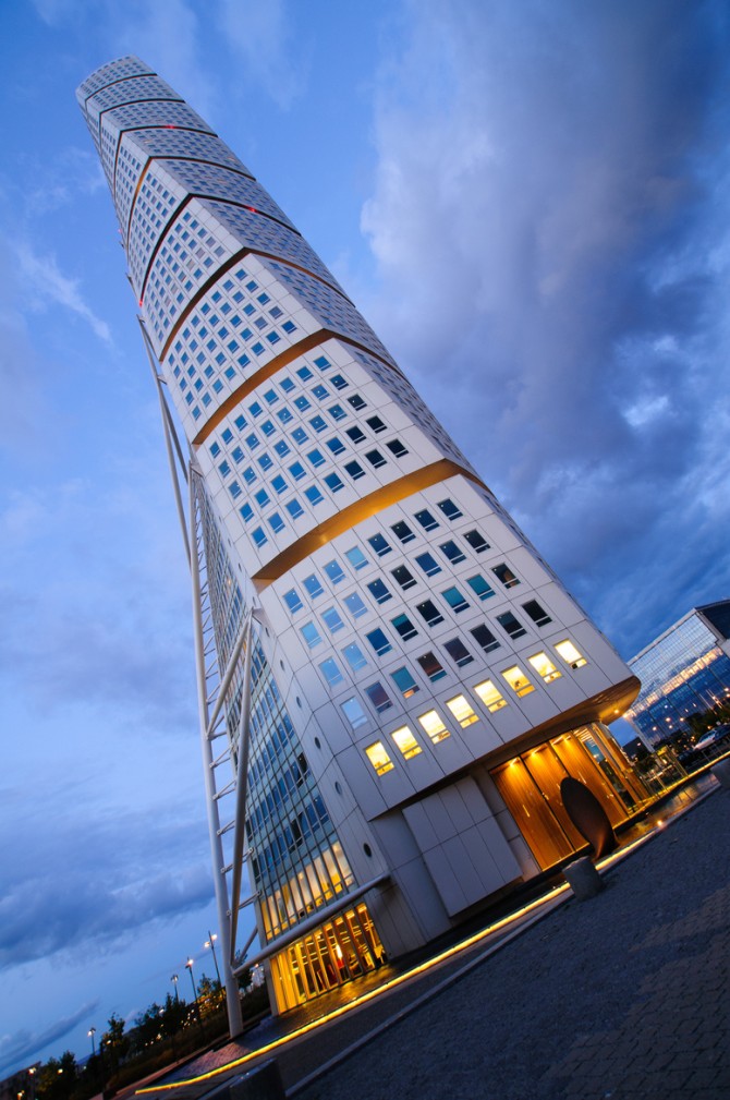 HSB Turning Torso — небоскрёб в Мальмё, Швеция