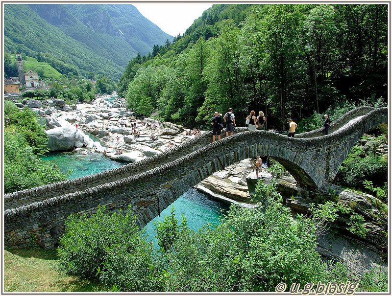 Римский мост на реке Верзаска, Швейцария