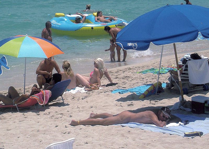 Пляж Холовер (Haulover Beach), Майами, Флорида, США