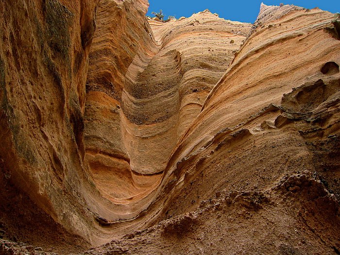 Каша-Катуве (Скалы-Палатки) в Нью-Мексико (США)