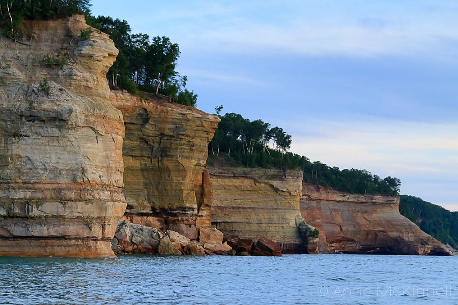  Пикчед Рокс Нешнел Лейкшор (Pictured Rocks National Lakeshore), штат Мичиган, США 