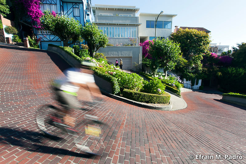 Ломбард-стрит (Lombard Street) - самая извилистая улица в мире, Сан-Франциско, США
