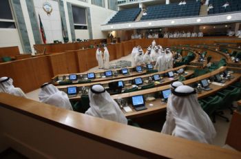 Кувейт: Эмир заблокировал введение шариатского права