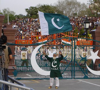 Пакистан разблокировал Twitter на своей территории