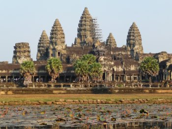 Камбоджа планирует к 2020 году принимать вдвое больше иностранных туристов