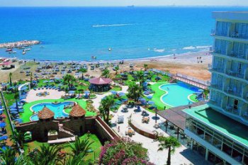 Кипр: За 9 месяцев поток туристов вырос 5%