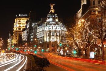 Испания: Мадрид потратит на Рождественскую иллюминацию 1,9 миллиона евро