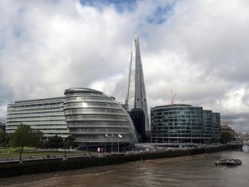 Великобритания: В Лондоне построят 100 футуристических высоток