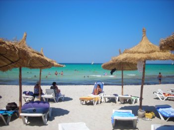 Тунис восстанавливает имидж спокойного туристического направления