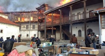 Македония: Пожар охватил древний монастырь в Трескавеце