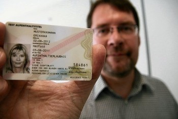 В Люксембурге паспорта заменят карточками