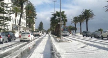 ЮАР: Кейптаун завалило снегом