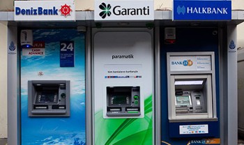 В Турции и Хорватии можно будет снимать деньги с карт Сбербанка без комиссии