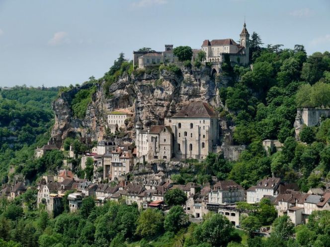 Вертикальная деревня Рокамадур (Rocamadour), Франция