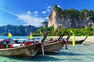 Таиланд продлевает бесплатные визы до осени