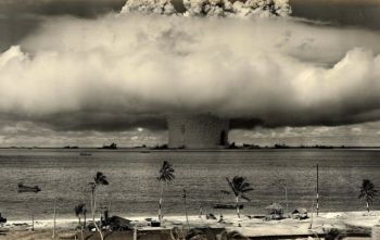 Маршалловы острова: День выживших при ядерном взрыве