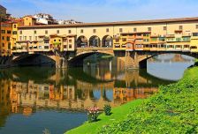 Понте Веккьо - самый старый мост Флоренции (Италия)